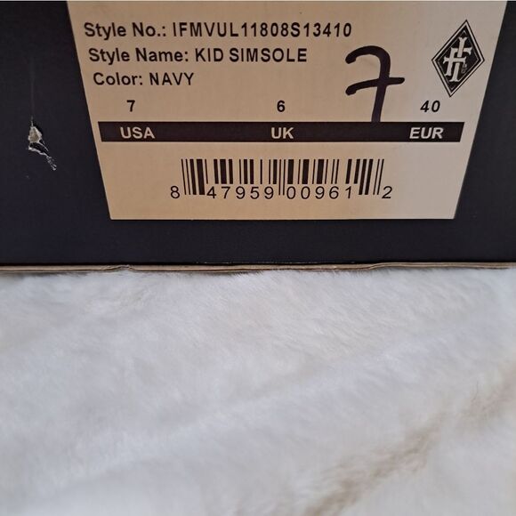 NIB Iron Fist Sneakers Kid Simsole - Picture 7 of 7